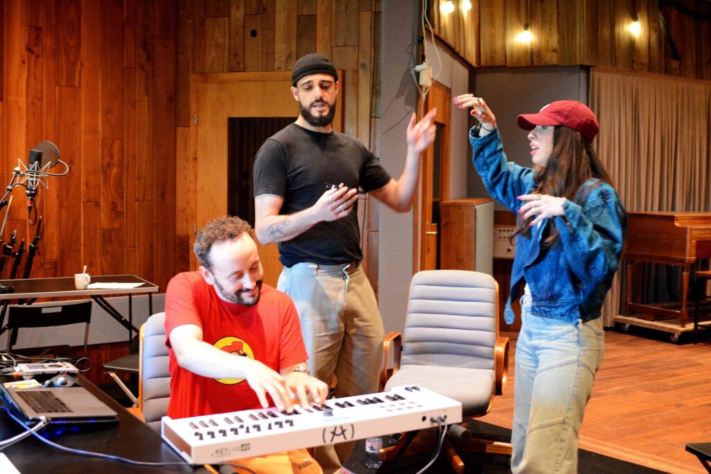 Participation au SUISA Songwriting Camp 2025: postulez dès maintenant!